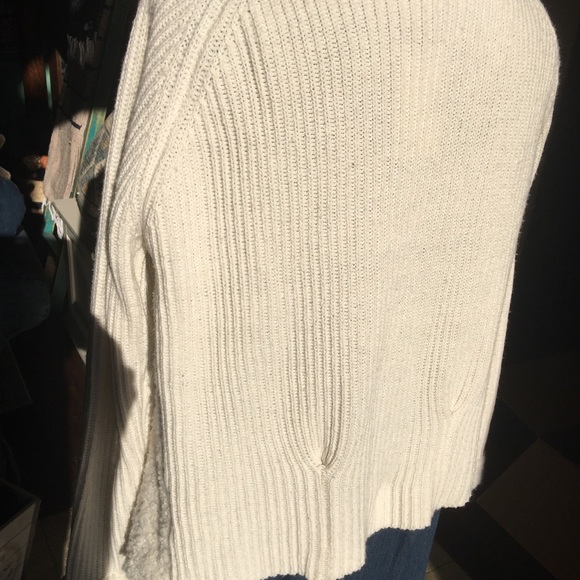 Sioni sweater - Picture 10 of 12